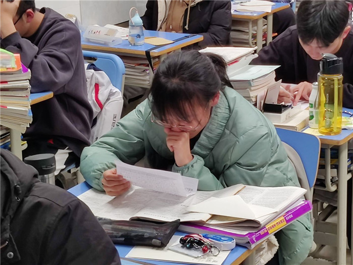 紙短情長(zhǎng)，一封家書(shū)讀懂舐?tīng)偾樯?圖4)