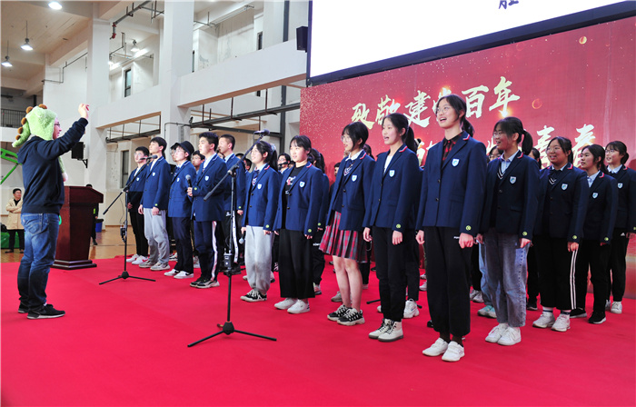 高一級(jí)部：致敬建黨百年，書(shū)寫(xiě)無(wú)悔青春(圖24)