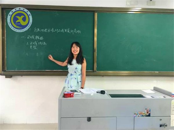 紫薇花開又一季，備課綢繆新學(xué)期(圖2)