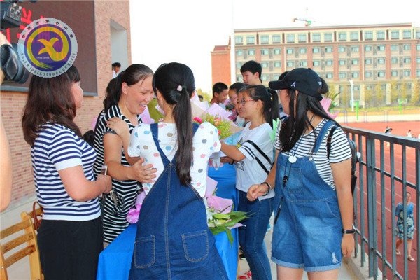 輝煌甲子驚艷會師，華麗轉(zhuǎn)身新征起航(圖11)