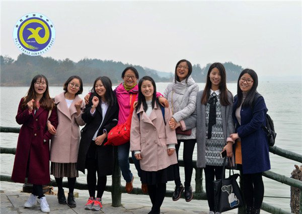 桃花三月女神節(jié)，春風(fēng)十里不如你(圖2)