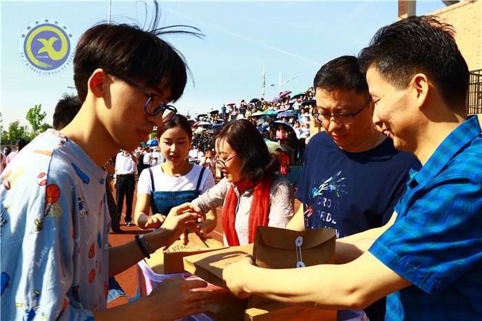 乘新時代和煦春風，放飛美麗人生夢想(圖10)