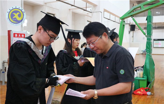 奮斗半生，歸來仍是我七中英俊少年(圖6)