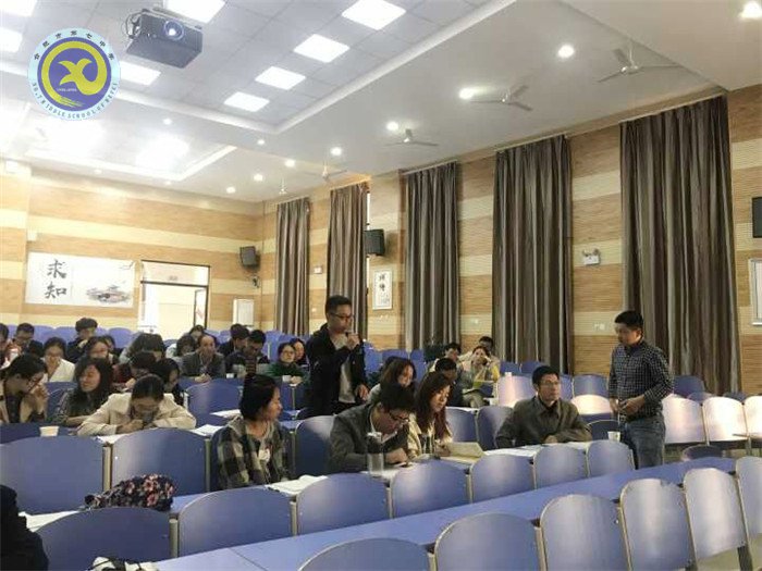同課異構(gòu)共研討，青年教師展風(fēng)姿(圖16)