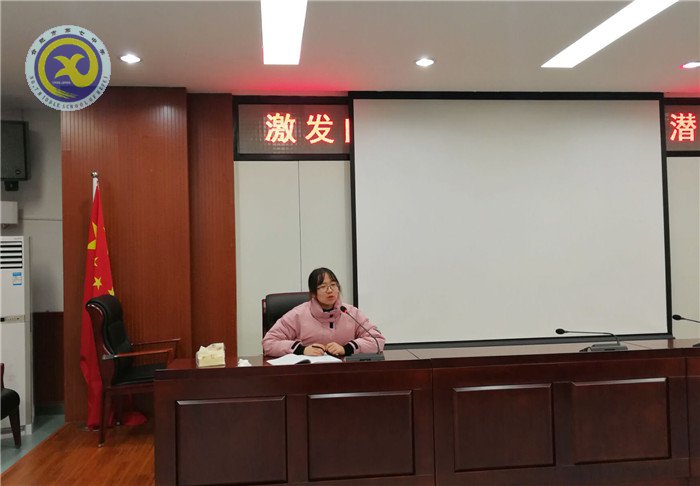 凝心聚力獻(xiàn)良策，砥礪前行備一模(圖1)