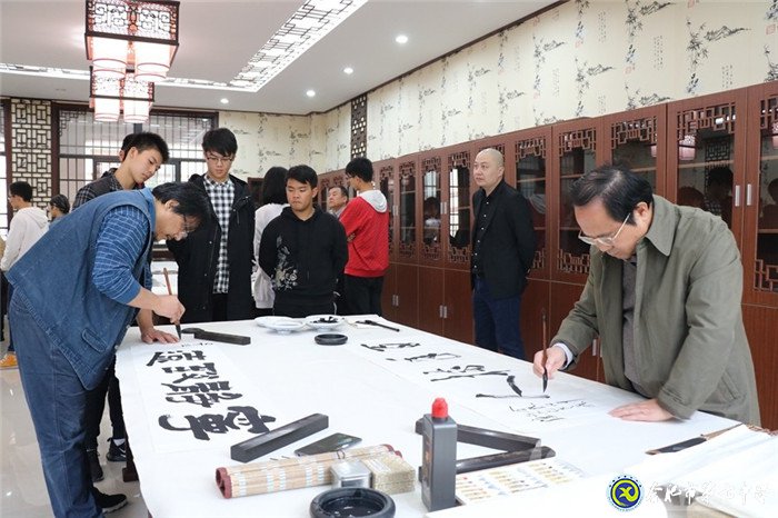 萬家教育：科大訊飛劉浩、知名作家莫幼群等走進合肥七中 傳遞藝術(shù)與科技之美(圖8)