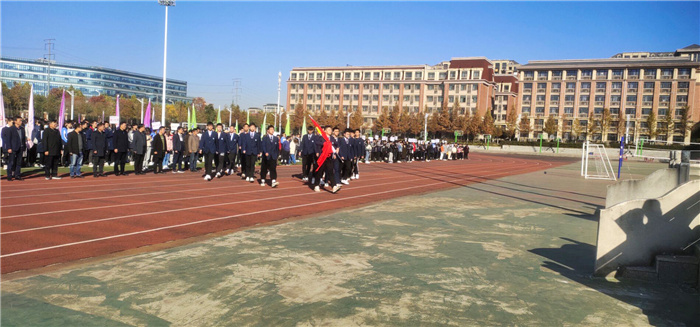 沖破壓力枷鎖，微笑面對挑戰(zhàn)(圖2)
