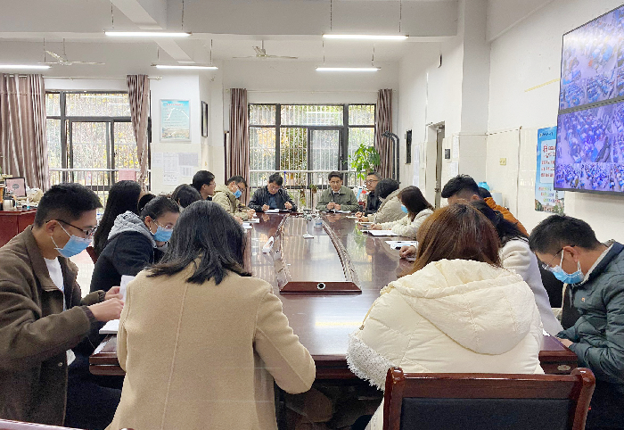 合肥七中高二年級(jí)召開學(xué)科組長、組團(tuán)長聯(lián)席會(huì)議(圖3)