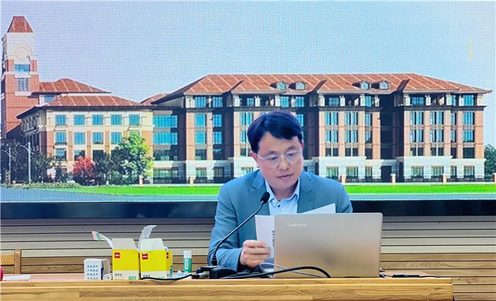 合肥七中高一年級召開第二學期期中學情分析會(圖4)