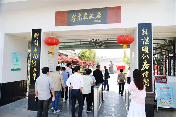 合肥七中行政黨支部開展主題黨日活動(dòng)(圖2)