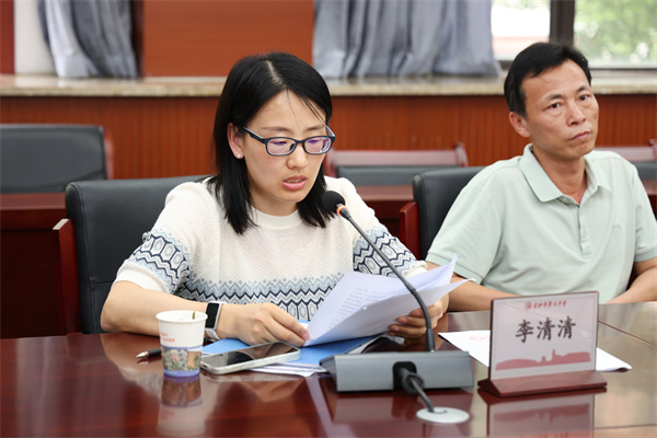 合肥七中民主黨派聯(lián)合開展中央八項(xiàng)規(guī)定精神專題學(xué)習(xí)(圖3)