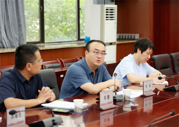 合肥七中民主黨派聯(lián)合開展中央八項(xiàng)規(guī)定精神專題學(xué)習(xí)(圖5)