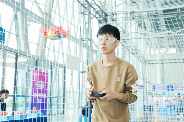 無人機(jī)課程.jpg